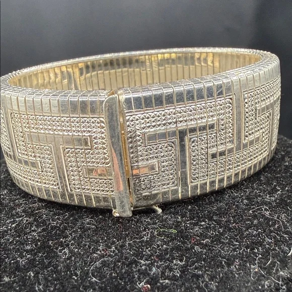 Vintage silver Geometric Necklace with Matching Bracelet - Picture 6 of 17